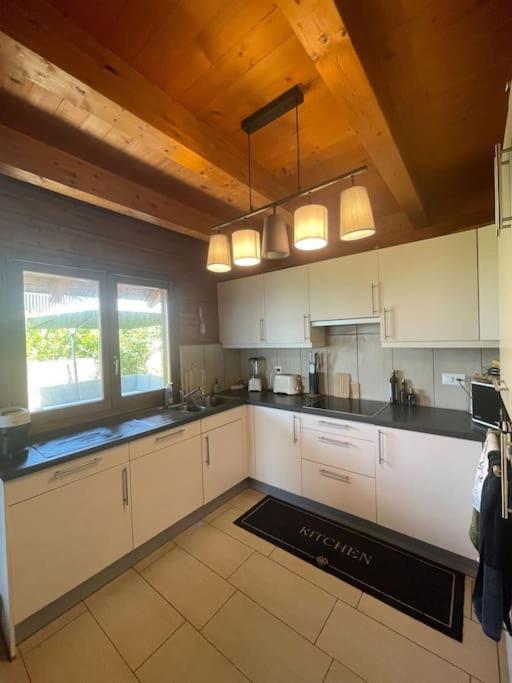 Swiss Chalet - Mountain And Lake View Blonay Екстериор снимка